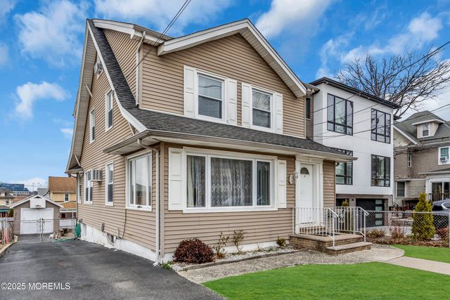 139 Grand Avenue, Palisades Park, NJ 07650