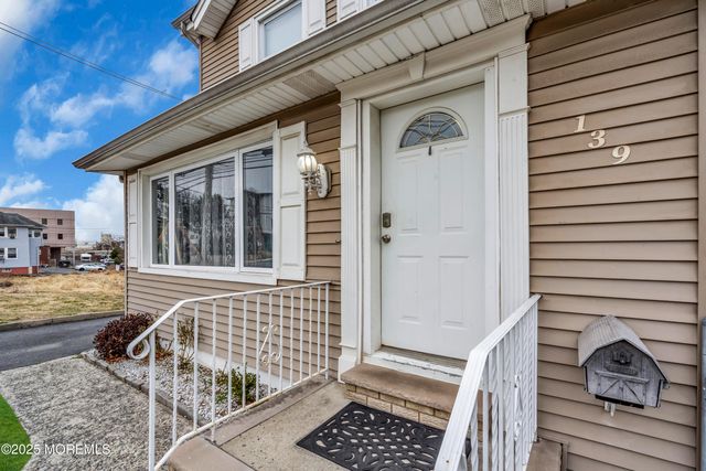 139 Grand Avenue, Palisades Park, NJ 07650