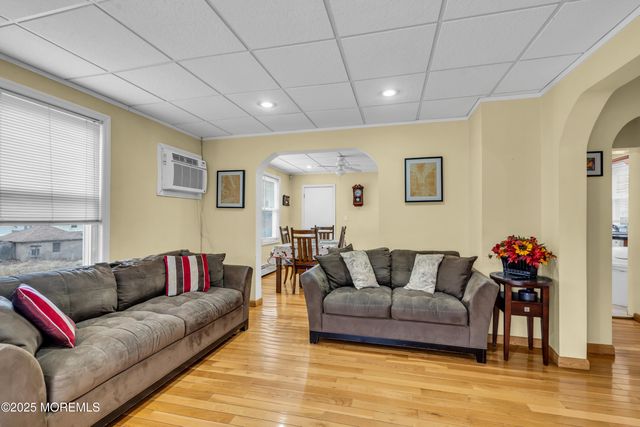 139 Grand Avenue, Palisades Park, NJ 07650