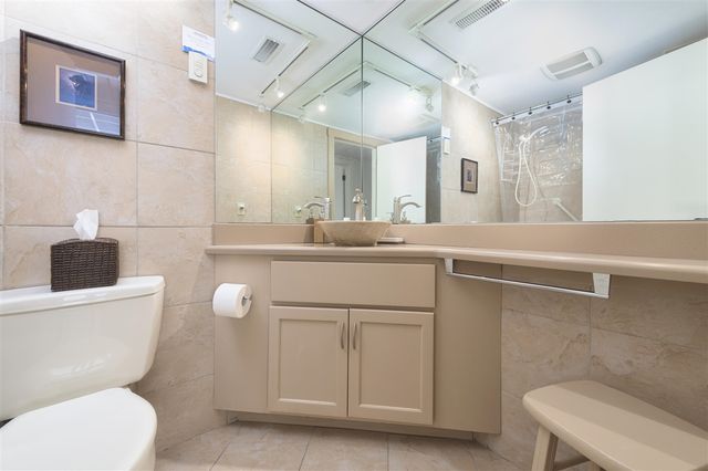 80132 Linden Hills Street, Covert, MI 49043