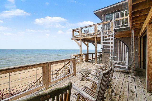 80132 Linden Hills Street, Covert, MI 49043