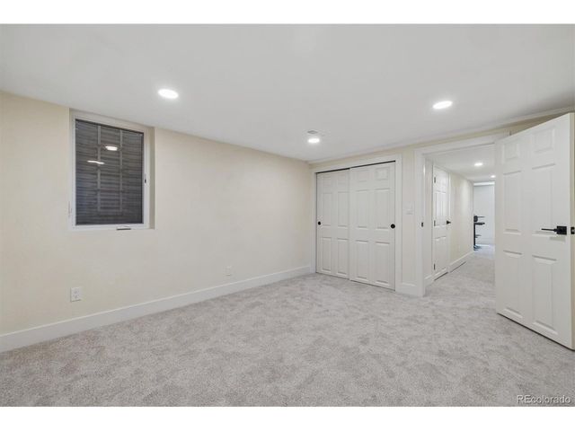 7570 S Reed Ct, Littleton, CO 80128