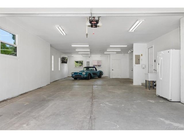 7570 S Reed Ct, Littleton, CO 80128