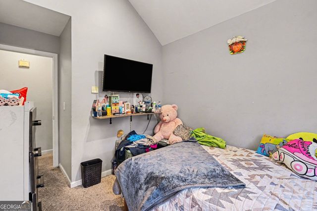 211 Stoney Point Cove, Carrollton, GA 30116