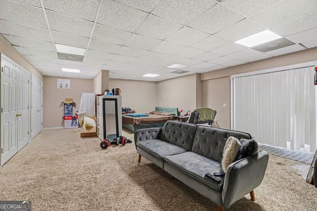 211 Stoney Point Cove, Carrollton, GA 30116