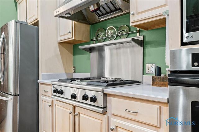 5531 S Fulton Lucas Road, Swanton, OH 43558