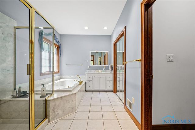 5531 S Fulton Lucas Road, Swanton, OH 43558