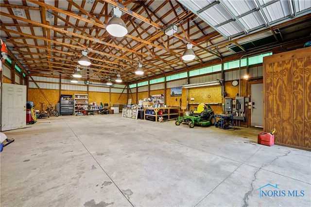 5531 S Fulton Lucas Road, Swanton, OH 43558