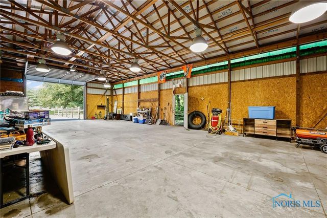 5531 S Fulton Lucas Road, Swanton, OH 43558