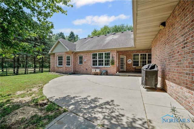 5531 S Fulton Lucas Road, Swanton, OH 43558