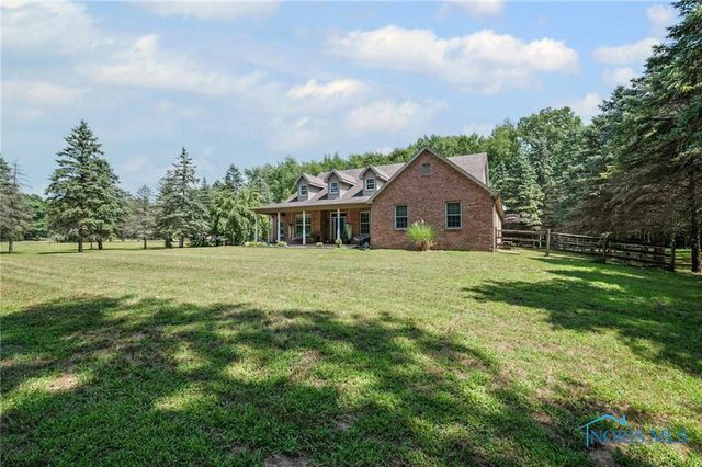 5531 S Fulton Lucas Road, Swanton, OH 43558