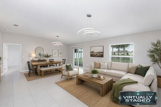 988 Bent Creek Drive, Fort Pierce, FL 34947