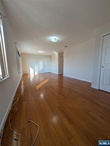 226 Newark Avenue 2, Lyndhurst, NJ 07071