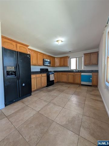 226 Newark Avenue 2, Lyndhurst, NJ 07071