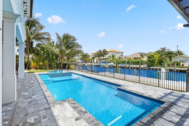 1200 Bimini Lane, Singer Island, FL 33404