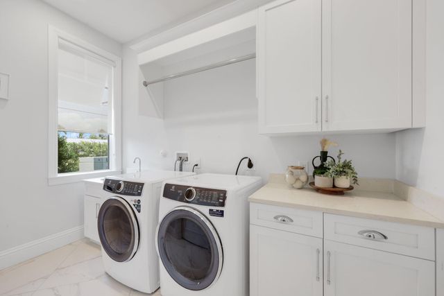 1200 Bimini Lane, Singer Island, FL 33404