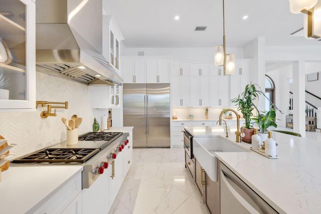 1200 Bimini Lane, Singer Island, FL 33404