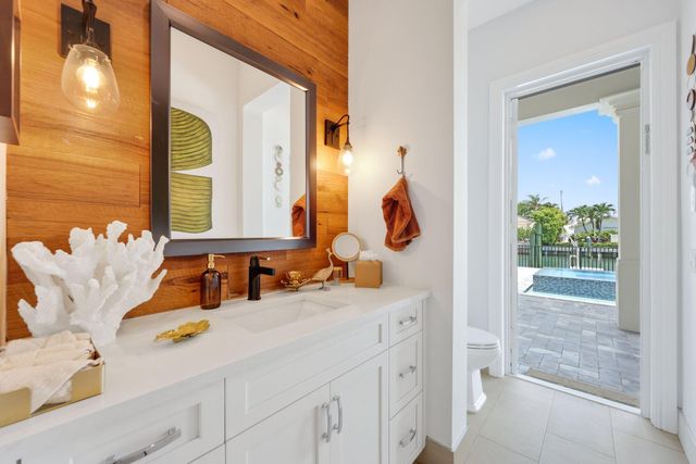 1200 Bimini Lane, Singer Island, FL 33404