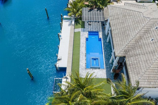 1200 Bimini Lane, Singer Island, FL 33404