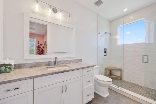 1200 Bimini Lane, Singer Island, FL 33404
