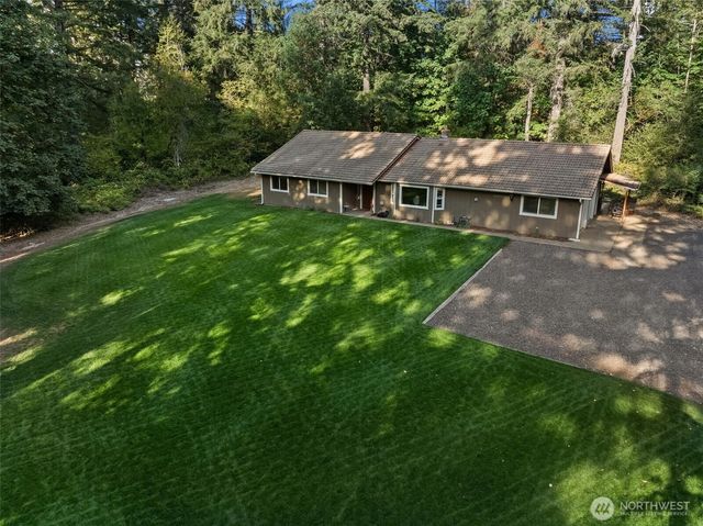8221 164th Street NW, Gig Harbor, WA 98329