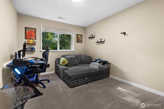 8221 164th Street NW, Gig Harbor, WA 98329