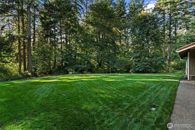 8221 164th Street NW, Gig Harbor, WA 98329