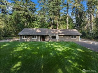 8221 164th Street NW, Gig Harbor, WA 98329