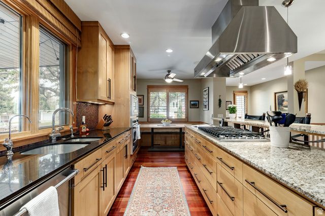 1580 EVERGREEN LN, Millcreek, UT 84106