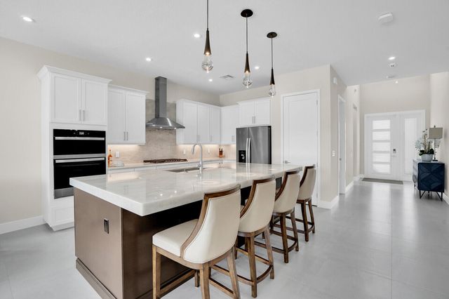 12656 Solana Bay Circle, Palm Beach Gardens, FL 33412