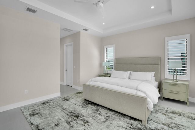 12656 Solana Bay Circle, Palm Beach Gardens, FL 33412