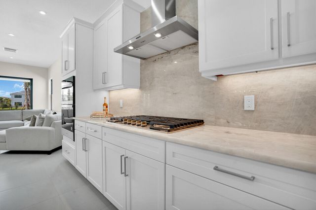 12656 Solana Bay Circle, Palm Beach Gardens, FL 33412