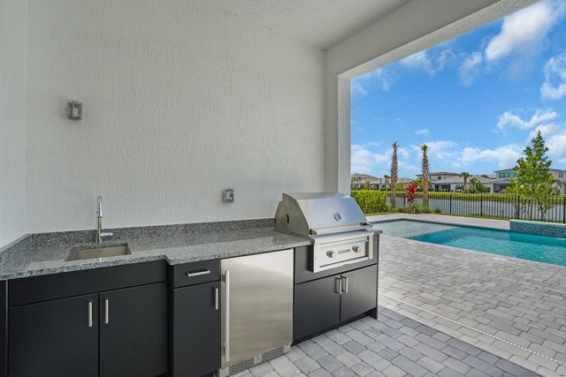 12656 Solana Bay Circle, Palm Beach Gardens, FL 33412