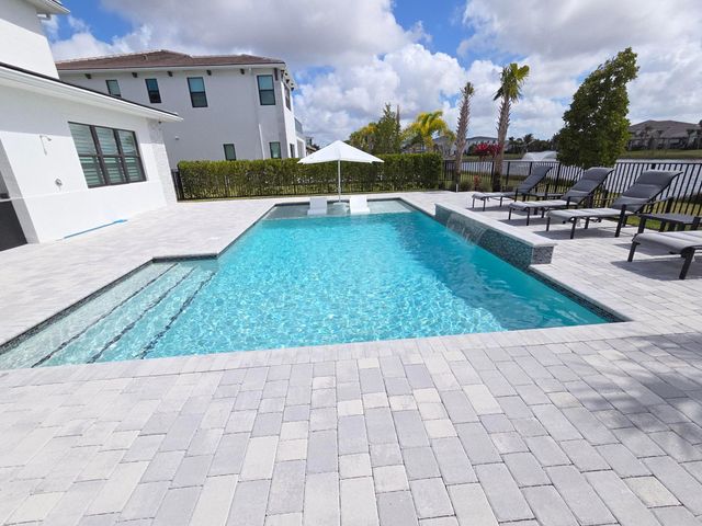 12656 Solana Bay Circle, Palm Beach Gardens, FL 33412