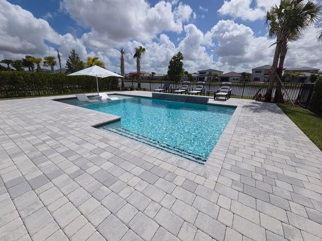 12656 Solana Bay Circle, Palm Beach Gardens, FL 33412