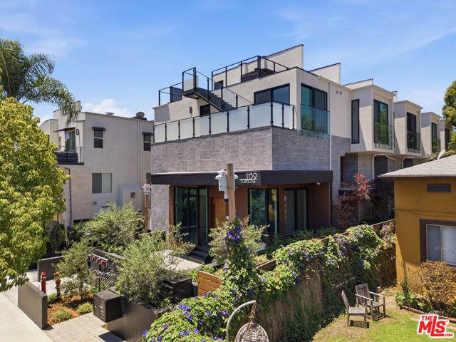 1159 N Formosa Avenue 1, West Hollywood, CA 90046
