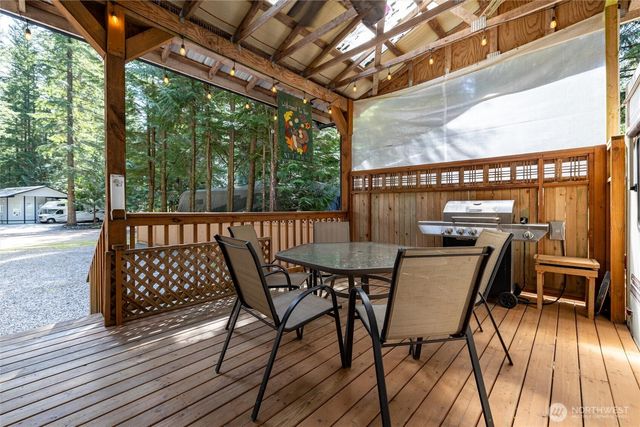1028 Maple Lane, Sumas, WA 98295