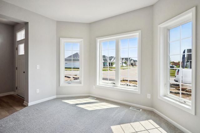 8204 Haywood Drive, Lino Lakes, MN 55014