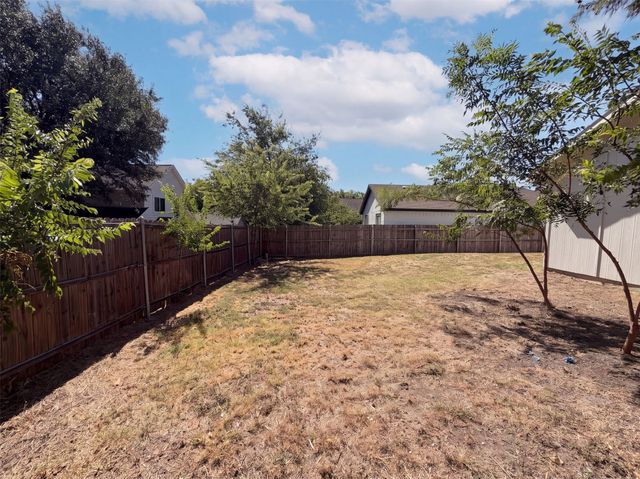 5624 Shady Springs Trail, Fort Worth, TX 76179