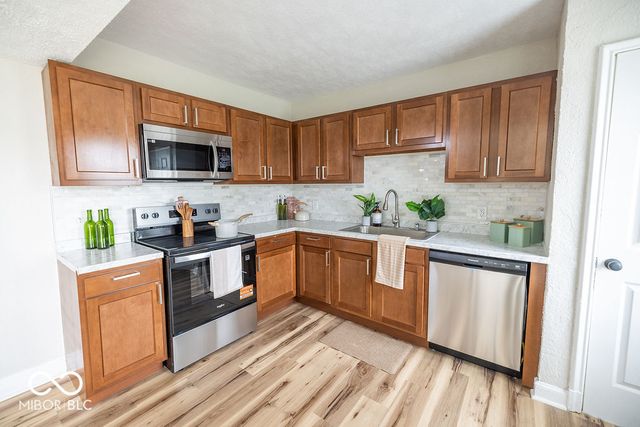 3021 Columbus Avenue, Anderson, IN 46016