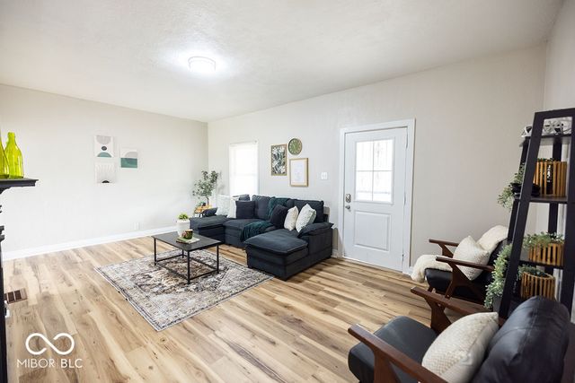 3021 Columbus Avenue, Anderson, IN 46016