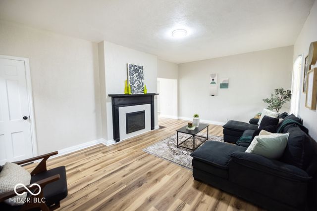 3021 Columbus Avenue, Anderson, IN 46016