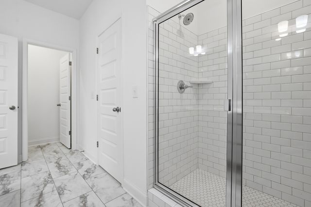 161 Crabourne Dr, White House, TN 37188