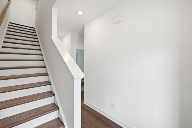 161 Crabourne Dr, White House, TN 37188