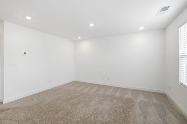 161 Crabourne Dr, White House, TN 37188