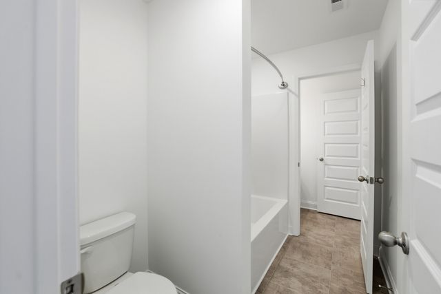 161 Crabourne Dr, White House, TN 37188