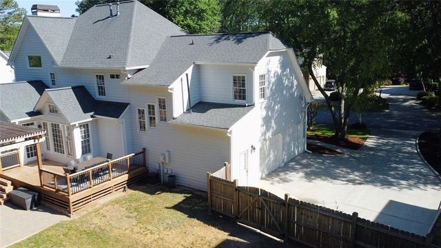 1890 Milfield Circle, Snellville, GA 30078