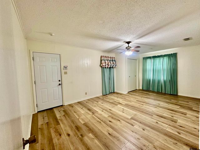 19243 FM 3204, Brownsboro, TX 75756