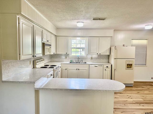 19243 FM 3204, Brownsboro, TX 75756
