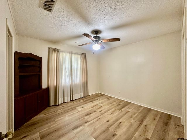 19243 FM 3204, Brownsboro, TX 75756